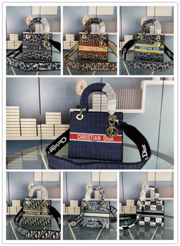 Picture of Dior Lady Handbags _SKUfw141271718fw